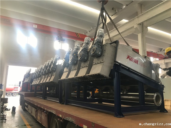 米兰体育官方下载入口app装配及发货现场